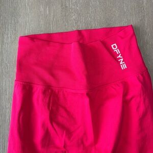 DFYNE Women’s High-Waist Hot Pink Leggings